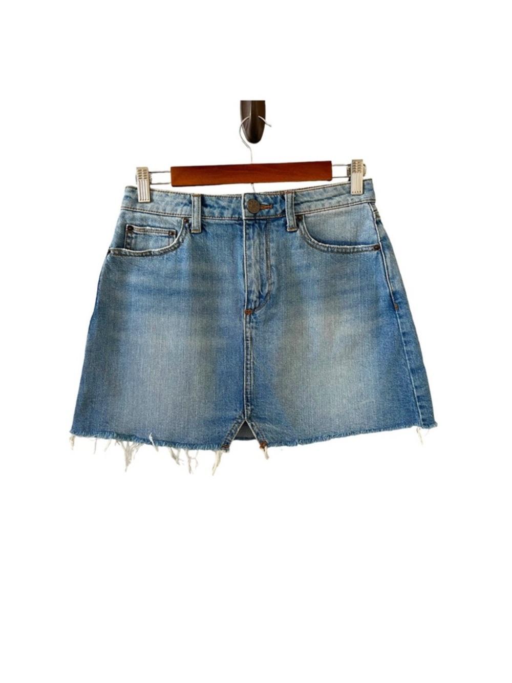 BDG Y2K/90"s Raw Hem Denim Mini Skirt Size S